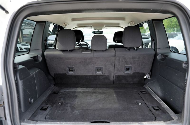 Jeep Cherokee 2.8 CRD L/automat/tažné/klima/ - fotka 12 z 37