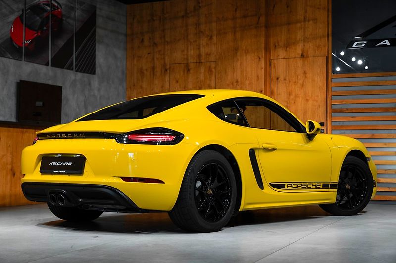 Porsche Cayman - fotka 19 z 20