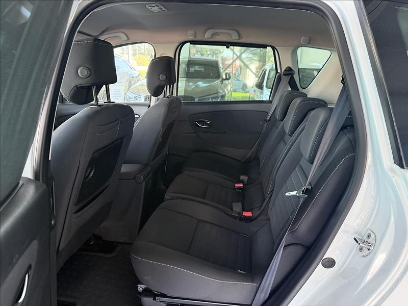 Renault Scénic 1,5   dCI 81kW,SERVIKA,LIMITED - fotka 18 z 23