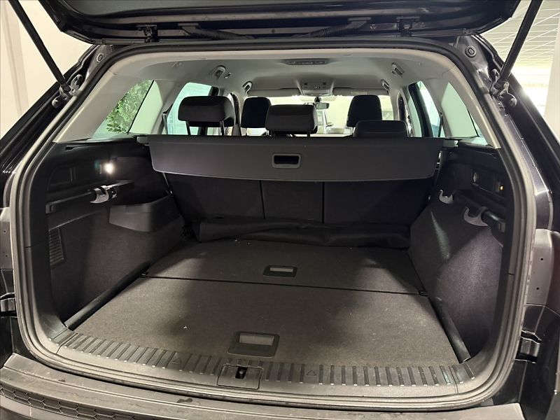 Škoda Kodiaq 2,0   TDI 110KW DSG PO SERVISU - fotka 26 z 32
