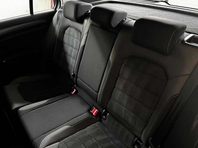 Volkswagen Golf (2019) Comfortline 1.4 TSI 92 KW - CZ - fotka 23 z 24