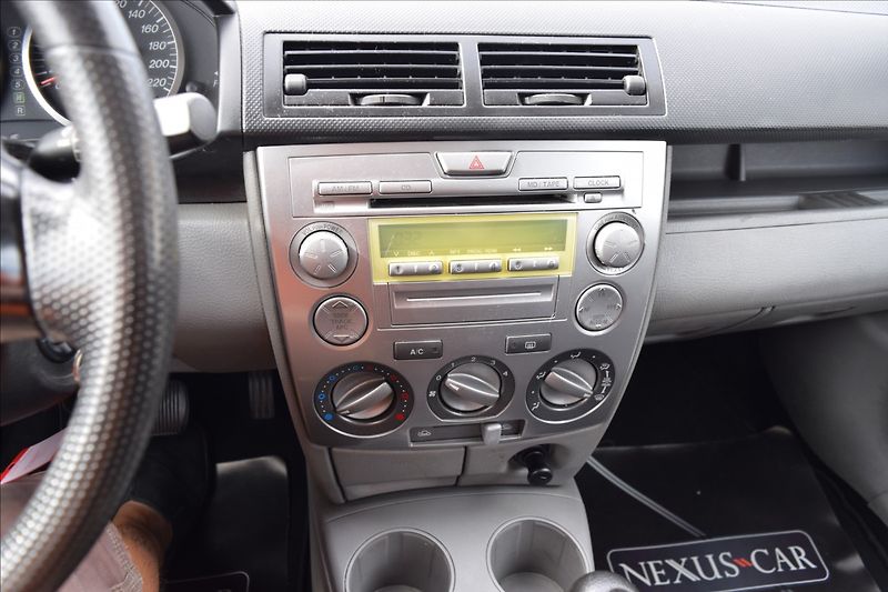 Mazda 2 1,4 D 50KW NOVÁ STK  AUTOMAT - fotka 31 z 41