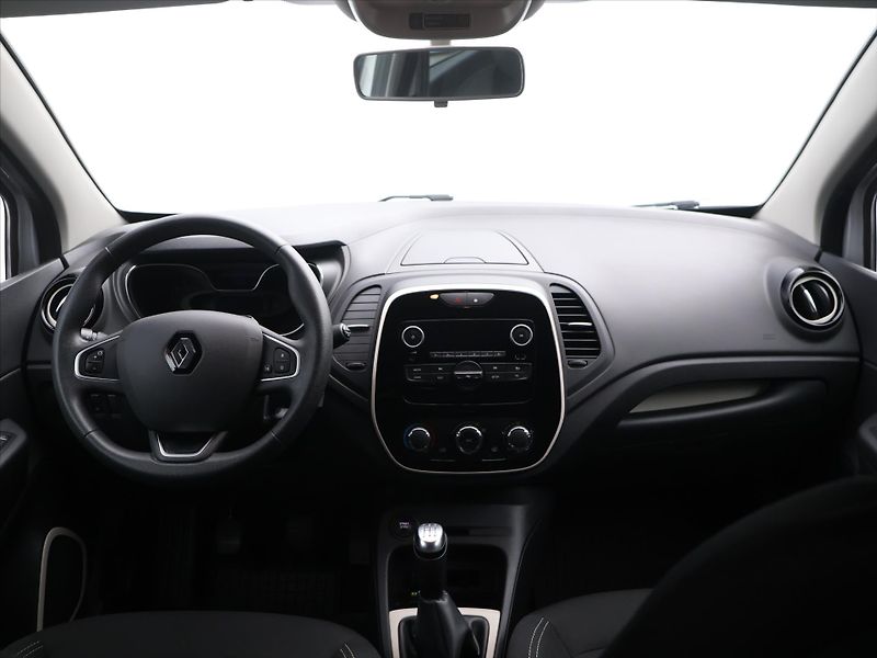 Renault Captur 0,9 TCe 66KW 1.Maj CZ Servis - fotka 19 z 26