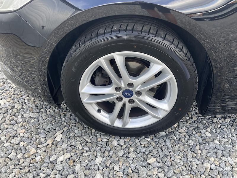 Ford Mondeo 2.0TDCi 150PS MANUAL COMBI STK - fotka 19 z 154