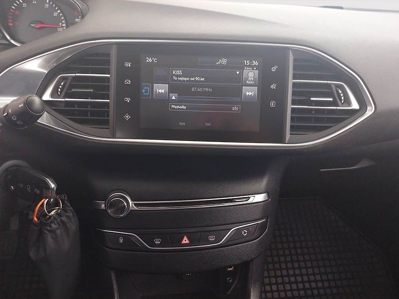 Peugeot 308 (2017) 1.2 PureTech, ČR,1.maj - fotka 12 z 20