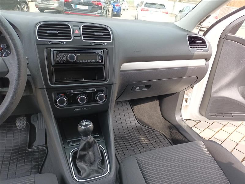 Volkswagen Golf 1,4 16V,59KW,TREND,KLIMA,ESP, - fotka 13 z 33