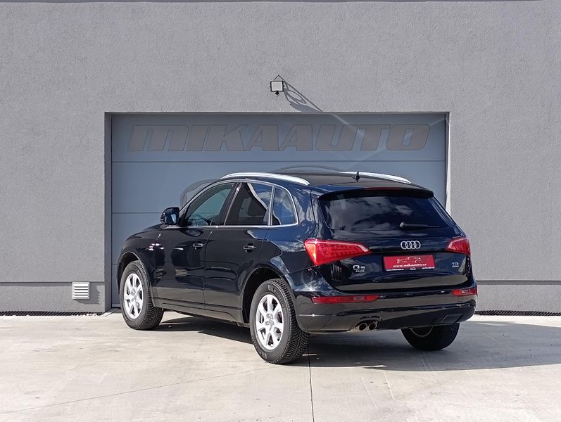 Audi Q5 2.0TDI QUATTRO S-LINE ČR - fotka 7 z 31