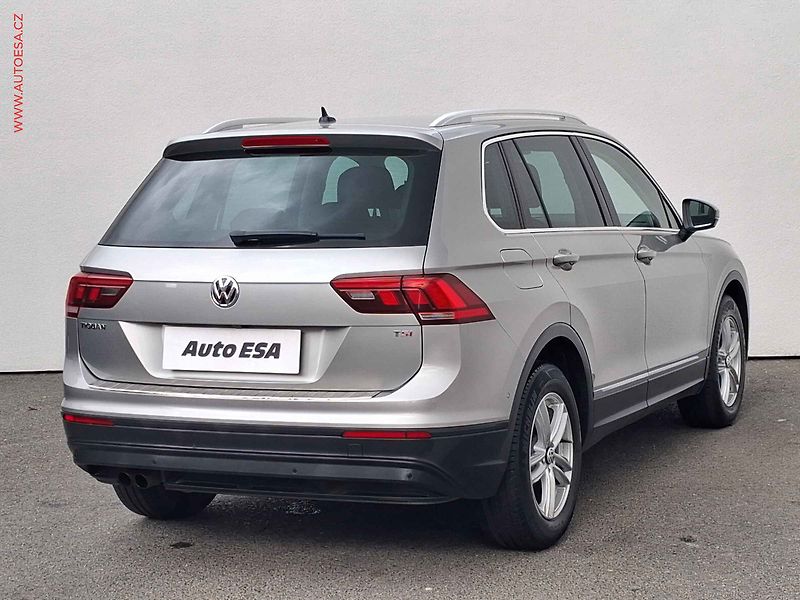Volkswagen Tiguan (2016) 1.4 TSI, 1.maj,ČR, LED, masáž - fotka 4 z 17