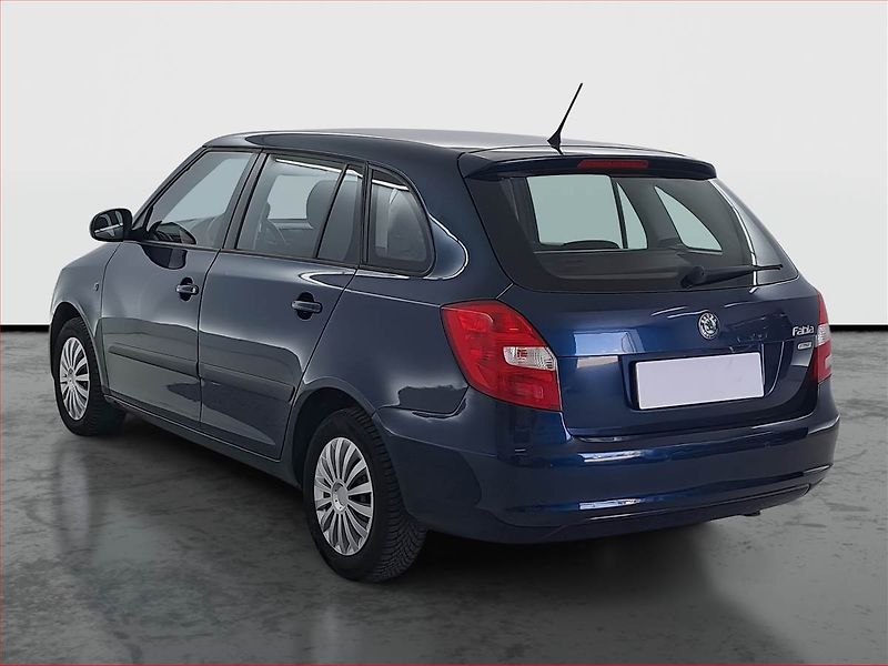 Škoda Fabia (2012) Ambition 1.2 TSI, nová STK - fotka 4 z 15