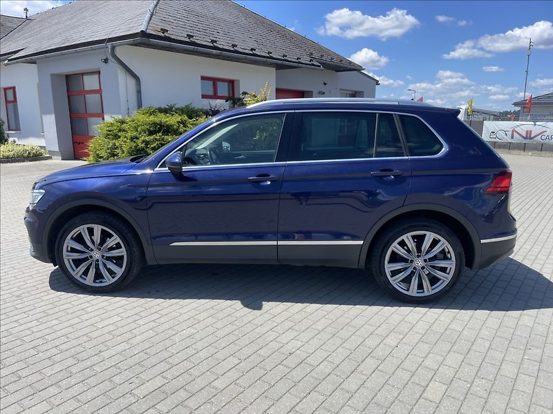 Volkswagen Tiguan 2,0 TDi 110kw 4-Motion LED GPS - fotka 32 z 37