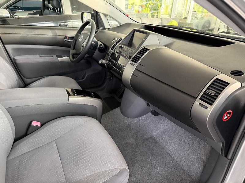 Toyota Prius (2005) - fotka 19 z 24