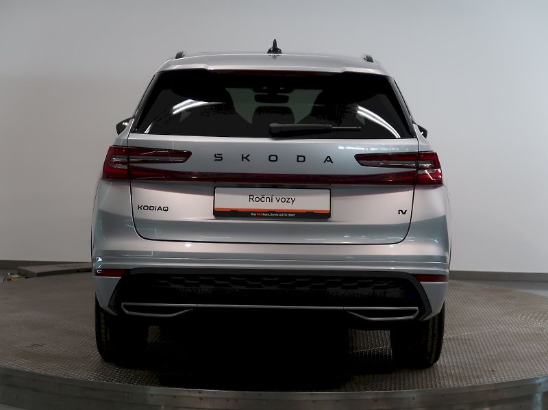 Škoda Kodiaq (2025) iV SPORTLINE 1.5TSI 150KW TAŽN - fotka 9 z 48