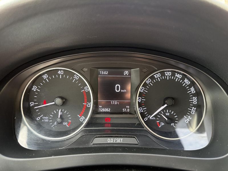 Škoda Rapid 1.2 TSI 81kw - fotka 5 z 9