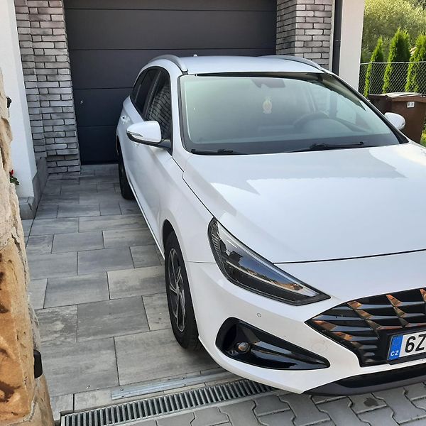 Hyundai i30 (2021) 1.6 CRDI  - fotka 8 z 21