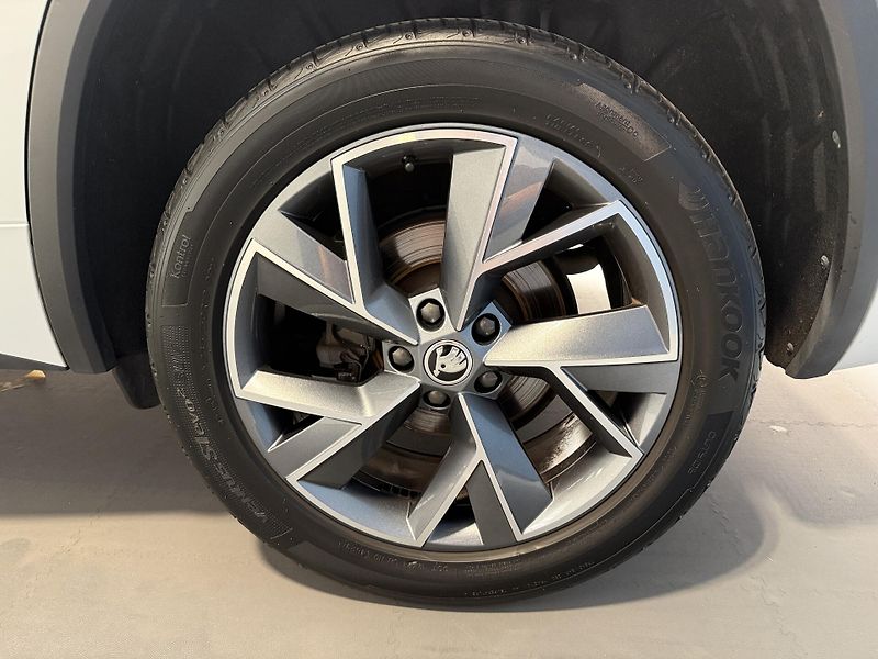Škoda Kodiaq 2.0 TDI 147 kW Sportline 4x4 D - fotka 16 z 16