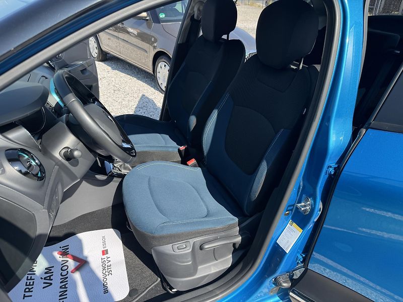 Renault Captur (2016) 1.2TCE,AUTOMAT,2SADY KOL - fotka 16 z 50