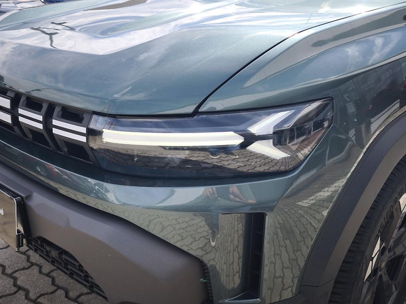 Dacia Duster 2024 ČR TCe 130 4x4 EXTREME - fotka 25 z 35