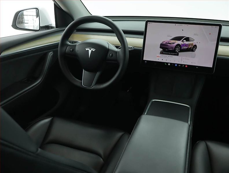 Tesla Model Y (2022) Long Range AWD 75kWh, SoH 89% - fotka 7 z 23