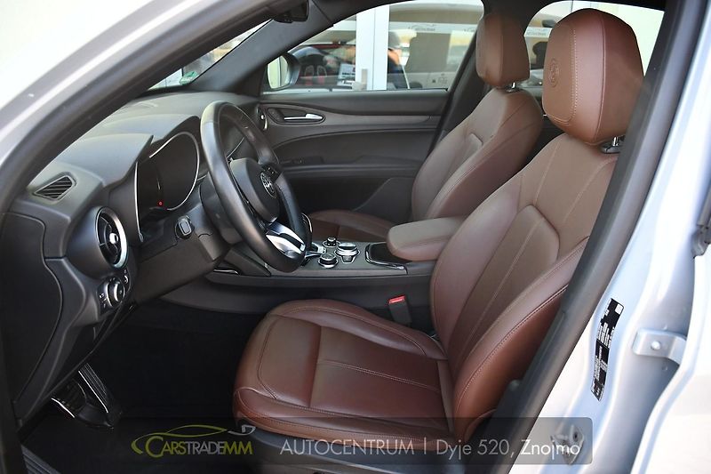 Alfa Romeo Stelvio 2,2 JTDm Q4 154kW TAŽNÉ - fotka 10 z 53