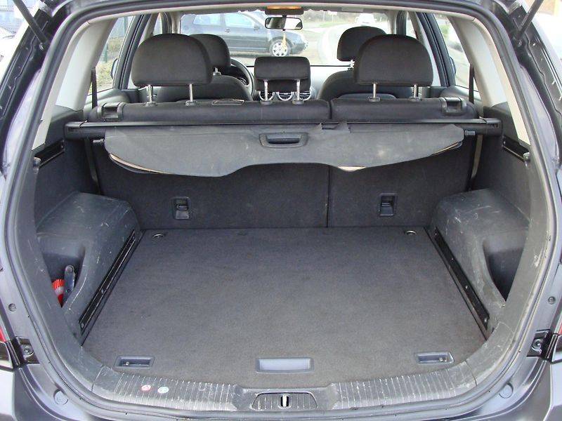 Opel Antara 2.0 CDTi 4x4 - fotka 20 z 25
