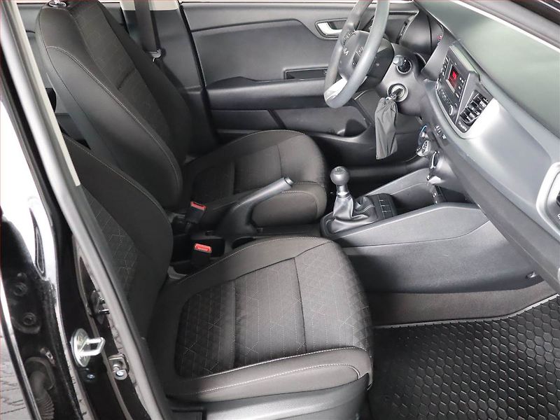 Kia Rio (2021) 1.2 DPI, Serv.kniha - fotka 9 z 17