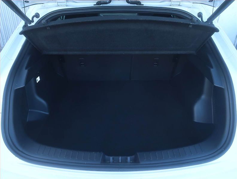 Dongfeng Fengon 5 (2023) Classic + 1.5 Turbo - fotka 14 z 17
