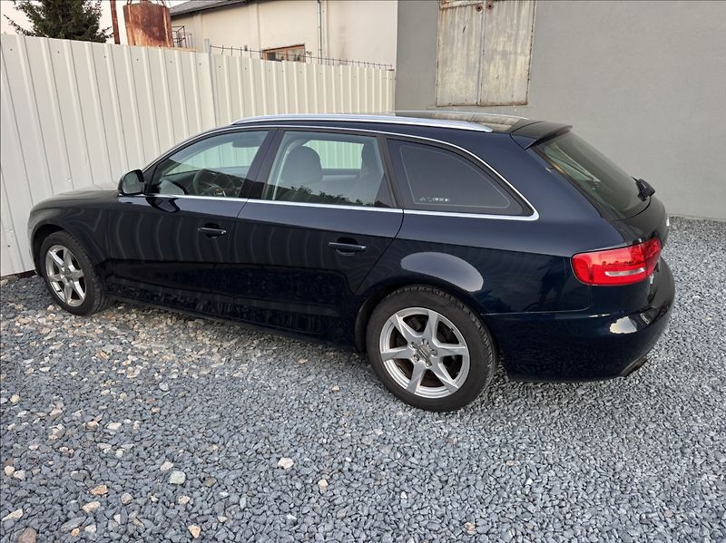 Audi A4 1,8 TFSi tažné 1.maj původ ČR - fotka 10 z 50