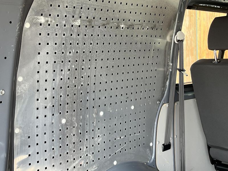 Volkswagen Transporter (2020) T6 2,0TDi 4MOTION uzávěr.difer - fotka 23 z 24