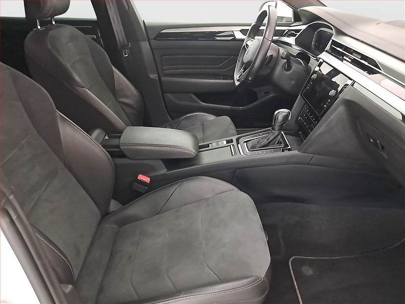 Volkswagen Arteon (2021) R-line 2.0 TDI - fotka 9 z 19