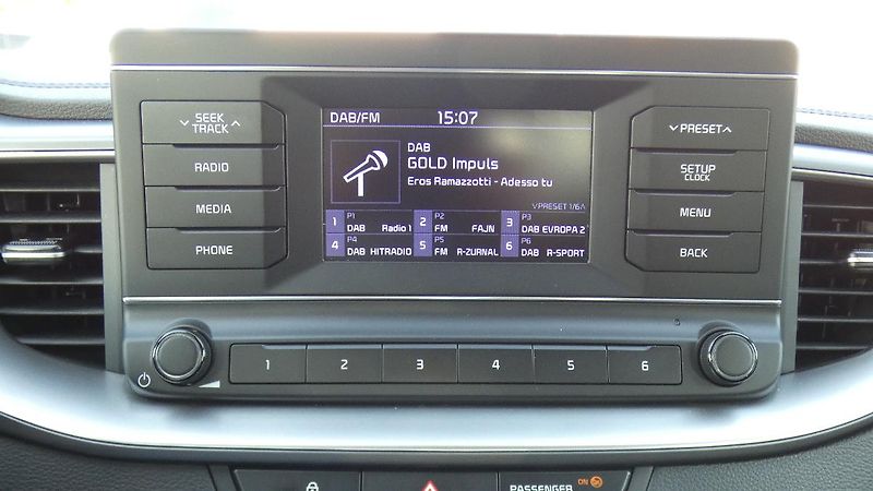 Kia Ceed 1.5 T-GDI 118kW SPIN - fotka 15 z 22