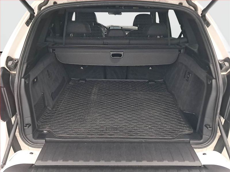 BMW X5 (2014) M Paket xDrive30d, 4X4 - fotka 14 z 19