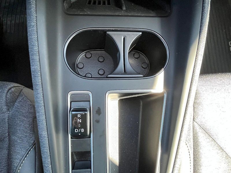 Škoda Elroq (2025) 82 kWh Selection 85 - fotka 16 z 25