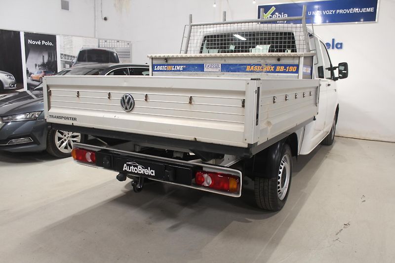 Volkswagen Transporter (2018) T6 2.0TDI 110kW Klima 6 Míst  - fotka 12 z 29