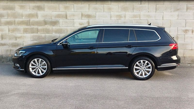 Volkswagen Passat Variant (2019) 2.0 Bi-TDI HIGHLINE - fotka 8 z 54