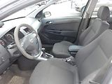 Opel Astra 1,6 16V - náhled 15