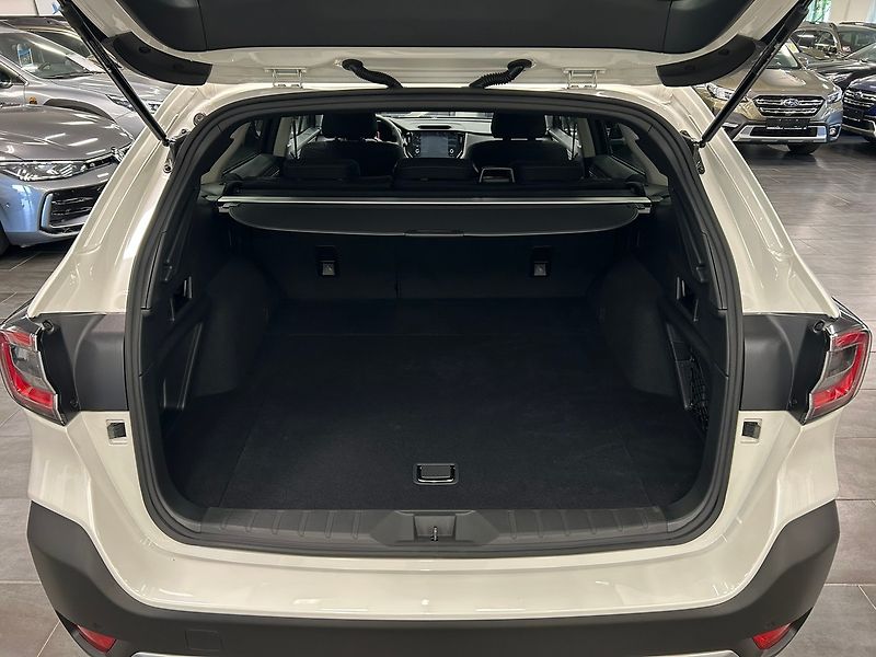 Subaru Outback (2025) 2.5 ACTIVE 2025 nové auto | Zá - fotka 24 z 47