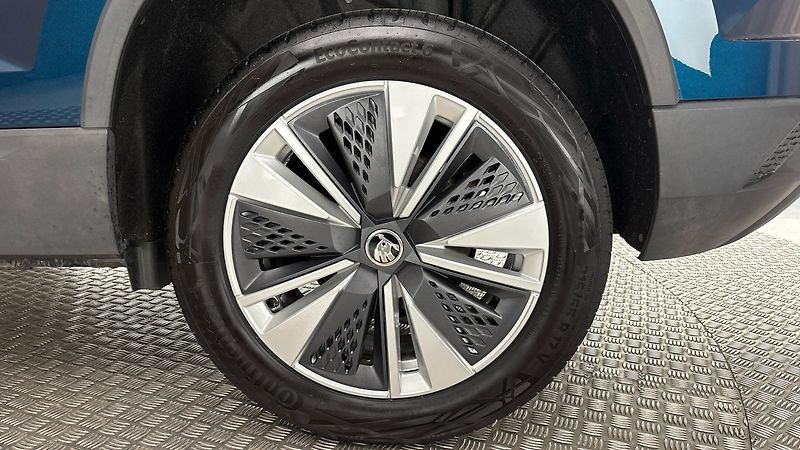 Škoda Karoq 2.0 TDI DSG Style - fotka 19 z 28