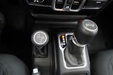 Jeep Wrangler 2.2 CRD/Sport/MultiJet/4x4/AT - náhled 43