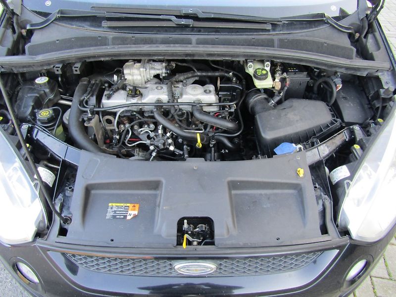 Ford S-MAX (2008) 1.8 TDCi 92kW  7 MÍST - fotka 35 z 35