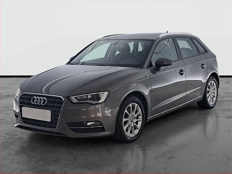 Audi A3 (2013) Attraction 1.4 TFSI - fotka 2 z 19