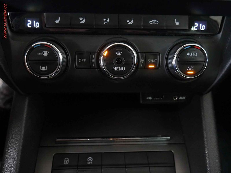 Škoda Octavia (2017) 2.0 TDi, Ambition, DSG - fotka 13 z 21