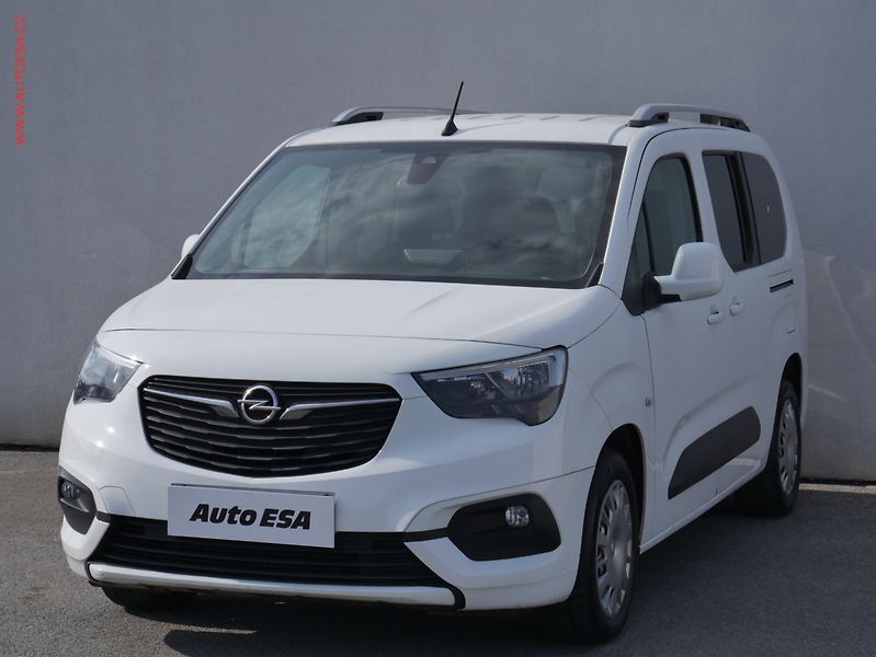 Opel Combo (2019) 1.5CDTi MAXi XL 7míst, 2.maj - fotka 3 z 19