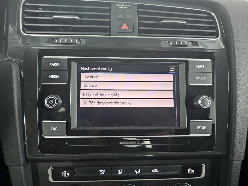 Volkswagen Golf (2018) 1.0TSI 81kW 6MT - fotka 13 z 28