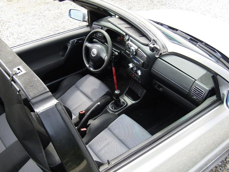 Volkswagen Golf (2001) 1.9 TDI 66kW TOP QUALITY - fotka 13 z 23