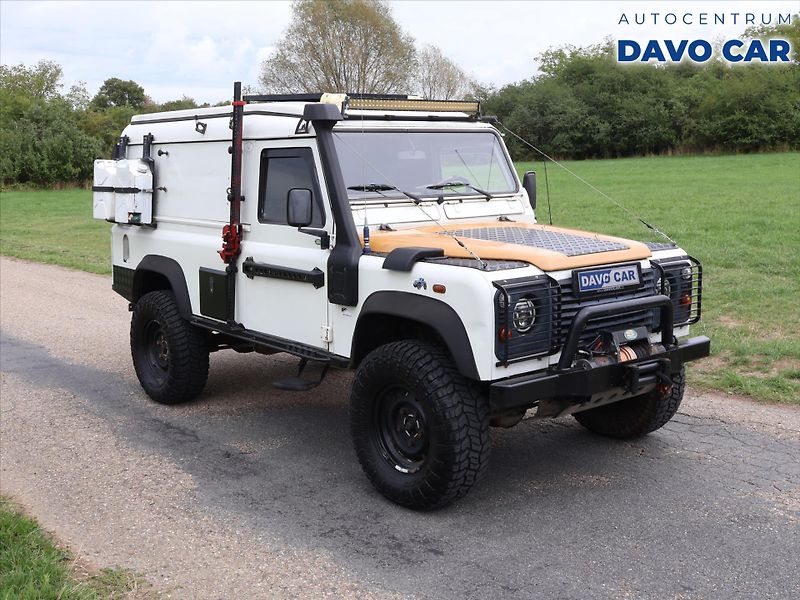 Land Rover Defender 2,5 110 Hard Top - fotografie inzerátu