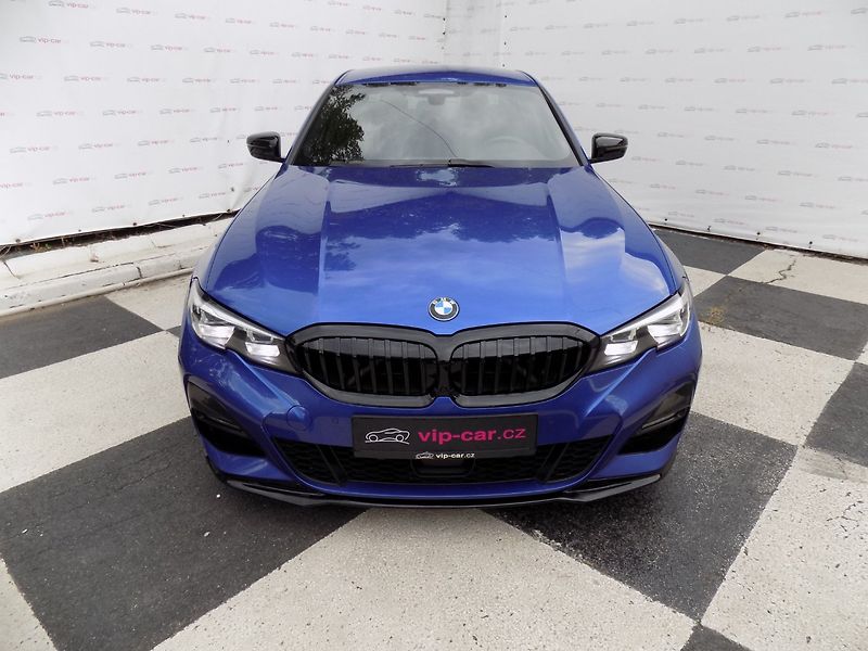 BMW Řada 3 (2020) 320d/xDrive/M-Sport/Full-LED/ - fotka 4 z 47