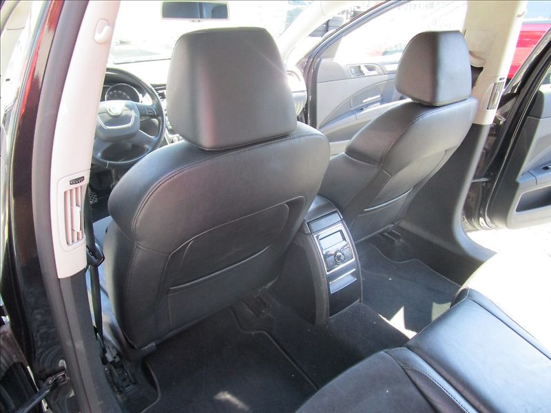 Škoda Superb Combi 2.0TDi 125kW Elegance - fotka 26 z 43