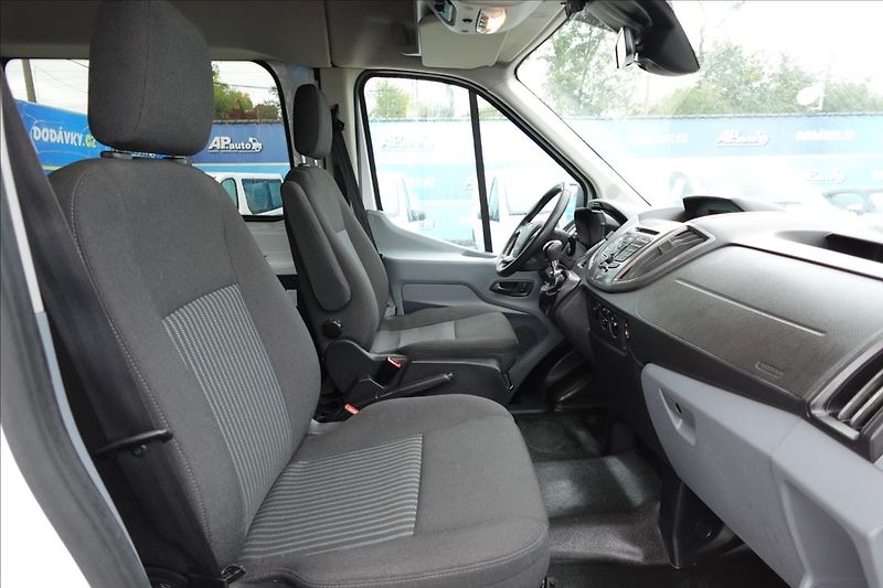 Ford Transit 2,0 TDCI  L3H2 BUS KLIMA - fotka 16 z 33