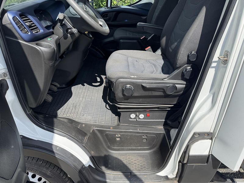 Iveco Daily 3.0,132kw,10pal.,měchy,klima - fotka 17 z 43