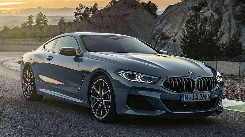 BMW řady 8.